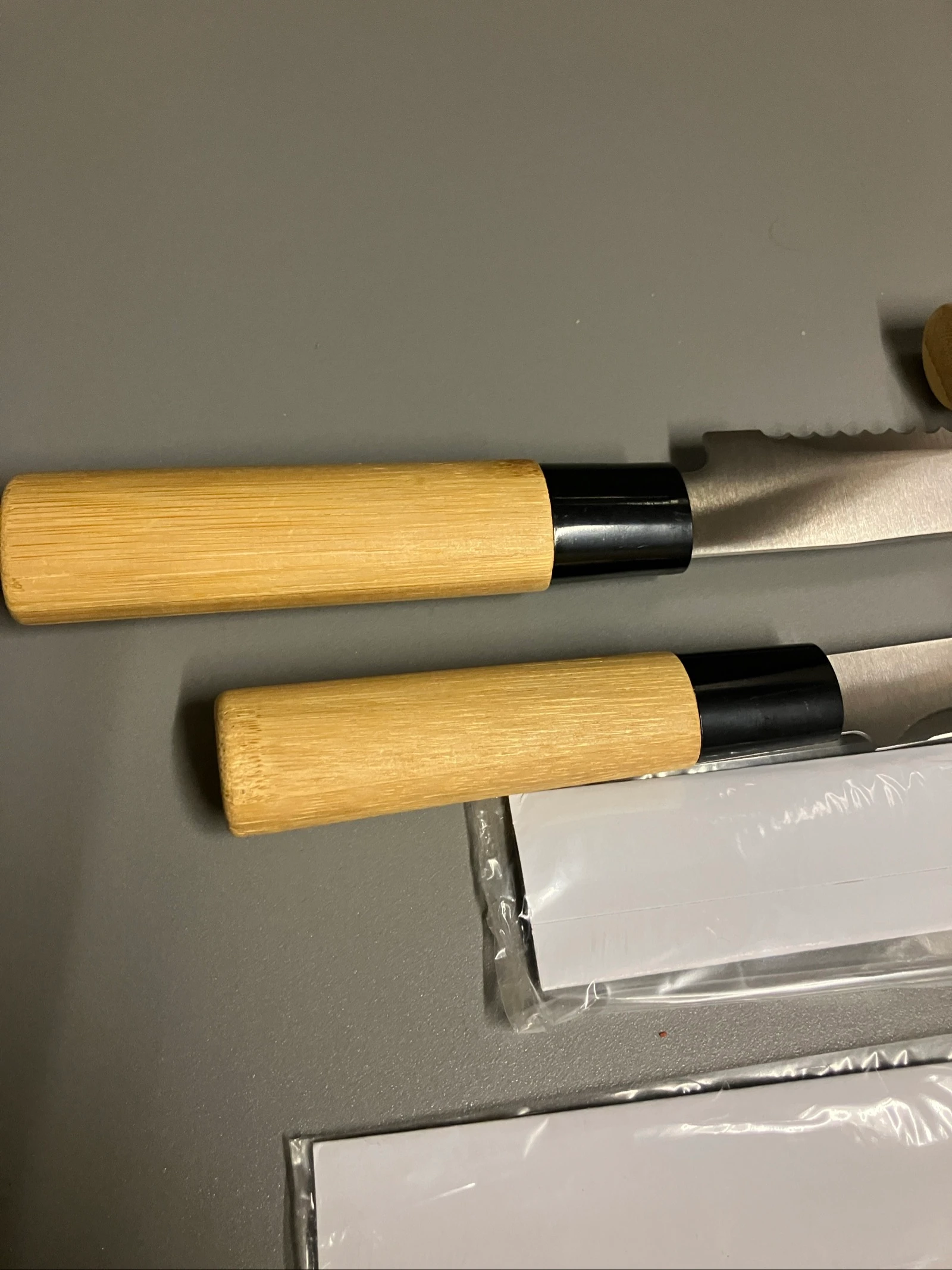 Bamboo cutting block with 5 knives included new – photo 9